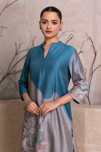 Buy_Haute Mess_Blue Silk, Chanderi Mandarin Collar Printed Kurta Set _Online_at_Aza_Fashions