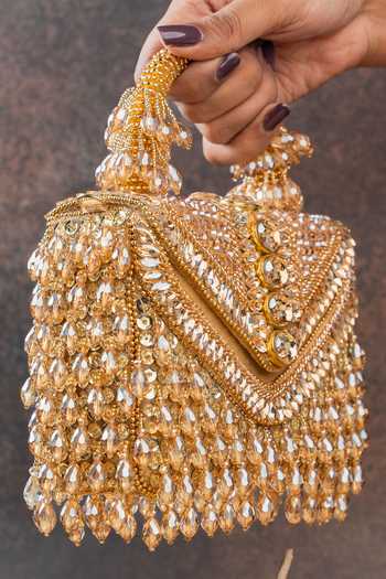 Nayaab By Sonia Gold Chevron Crystal Kasse Bag at Aza Fashions Nayaab By Sonia_Gold Chevron Crystal Kasse Bag _at_Aza_Fashions