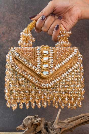 Shop Nayaab By Sonia Gold Chevron Crystal Kasse Bag Shop_Nayaab By Sonia_Gold Chevron Crystal Kasse Bag
