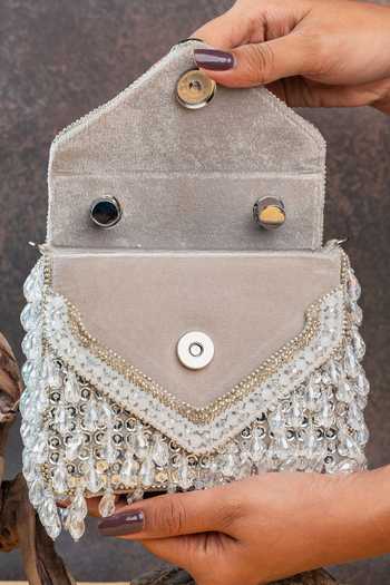 Buy Nayaab By Sonia Silver Chevron Crystal Kasse Bag Buy_Nayaab By Sonia_Silver Chevron Crystal Kasse Bag