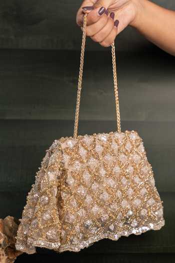 Nayaab By Sonia Gold Drape Diva Kasse Bag Online at Aza Fashions Nayaab By Sonia_Gold Drape Diva Kasse Bag _Online_at_Aza_Fashions