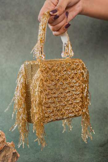Nayaab By Sonia Gold Weave Fringe Kasse Bag Online at Aza Fashions Nayaab By Sonia_Gold Weave Fringe Kasse Bag _Online_at_Aza_Fashions