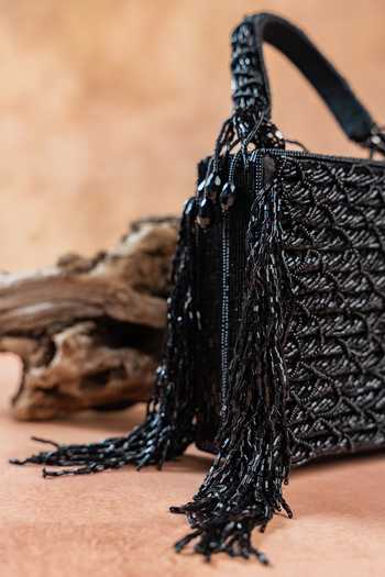 Nayaab By Sonia Black Weave Fringe Kasse Noir Bag Online at Aza Fashions Nayaab By Sonia_Black Weave Fringe Kasse Noir Bag _Online_at_Aza_Fashions