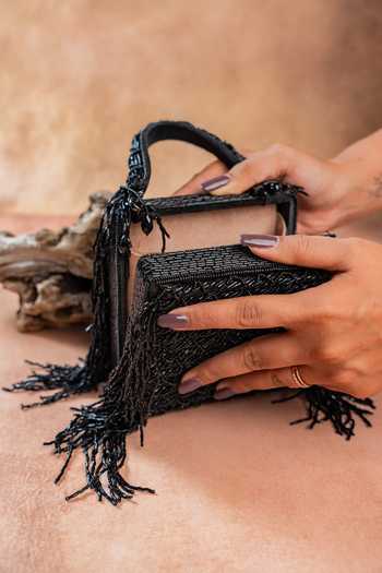 Shop Nayaab By Sonia Black Weave Fringe Kasse Noir Bag Online at Aza Fashions Shop_Nayaab By Sonia_Black Weave Fringe Kasse Noir Bag _Online_at_Aza_Fashions
