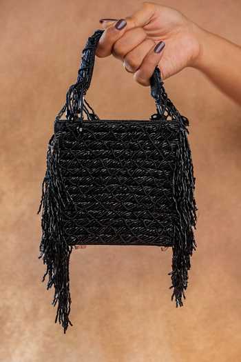 Buy Nayaab By Sonia Black Weave Fringe Kasse Noir Bag Buy_Nayaab By Sonia_Black Weave Fringe Kasse Noir Bag