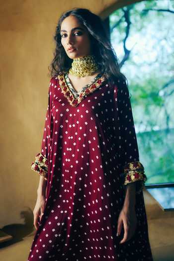 Shop_5elements_Wine Modal V-neck Daksha Bandhani Pattern Kaftan _Online_at_Aza_Fashions
