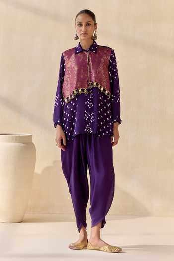 5elements Purple Satin, Modal Collared Neck Pavitra Bandhani Pattern Kurta Set at Aza Fashions 5elements_Purple Satin, Modal Collared Neck Pavitra Bandhani Pattern Kurta Set _at_Aza_Fashions