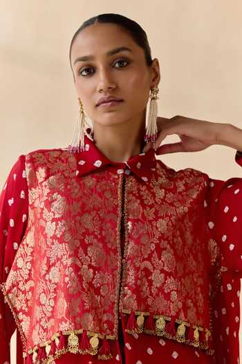 5elements_Red Satin, Modal Collared Neck, Yes Pavitra Bandhani Pattern Kurta Set _Online_at_Aza_Fashions