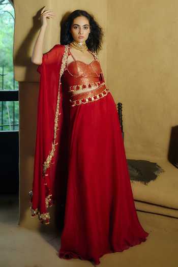 5elements Aishani Embroidered Cape Lehenga Set