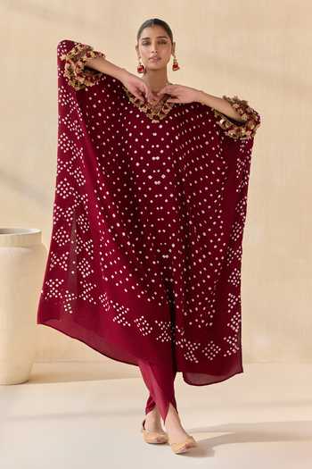 Shop_5elements_Maroon Modal, Satin V-neck Daksha Polka Dot Pattern Kaftan Set _Online_at_Aza_Fashions
