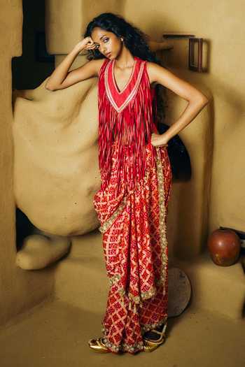 5elements Raktima Tassel Saree & Blouse Set 