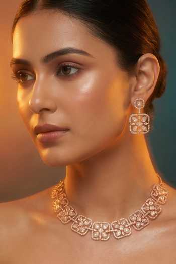 Tussya Floral Carved Necklace & Earrings Set 