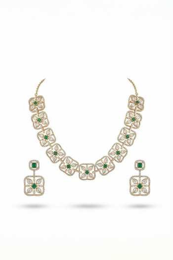 Tussya Floral Carved Necklace & Earrings Set 
