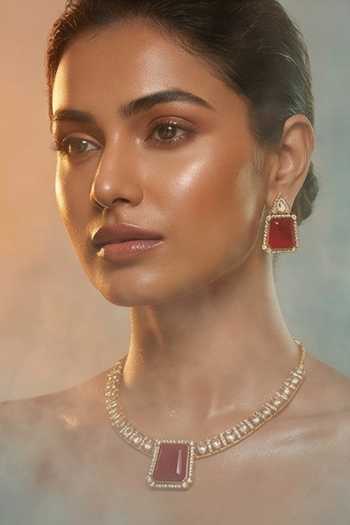 Buy Tussya Gold Plated Kundan Stone Pendant Necklace And Earrings Set Buy_Tussya_Gold Plated Kundan Stone Pendant Necklace And Earrings Set