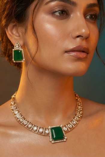 Tussya Green Stone Necklace & Earrings Set 