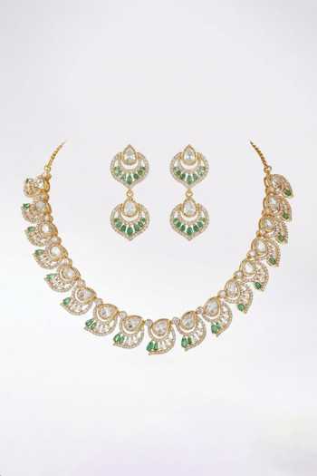Tussya Kundan Work Necklace & Earrings Set 