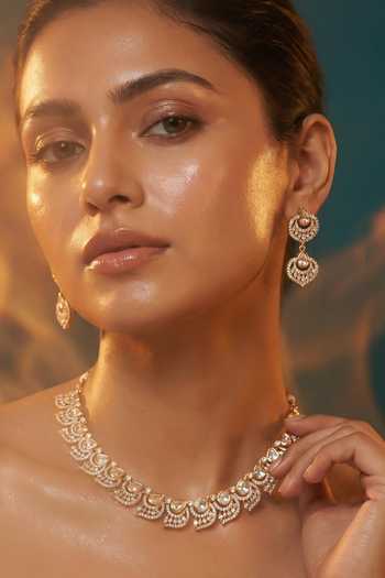 Buy_Tussya_Gold Plated Tear Drop Carved Necklace Set _Online_at_Aza_Fashions
