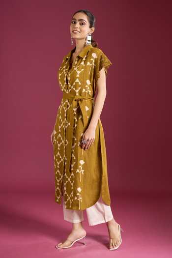 Shop Arcvsh By Pallavi Singh Green Linen Collared Neck Printed Shirt Kurta Online at Aza Fashions Shop_Arcvsh By Pallavi Singh_Green Linen Collared Neck Printed Shirt Kurta _Online_at_Aza_Fashions