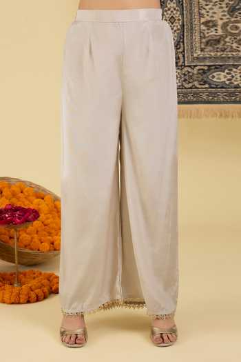 BAIDEHI_Grey Chanderi V-neck Floral Embroidered Kurta Set _Online_at_Aza_Fashions