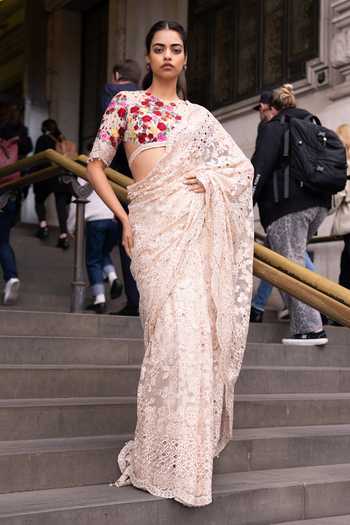 Seema Gujral Saree With Thread Work Embroidered Blouse 