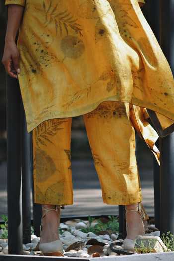 Shop Jasmine Bains Yellow Silk V-neck, Yes Botanical Print Mulberry Kurta And Pant Set Online at Aza Fashions Shop_Jasmine Bains_Yellow Silk V-neck, Yes Botanical Print Mulberry Kurta And Pant Set _Online_at_Aza_Fashions