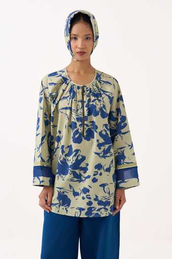 Buy Three Green Poplin Round Neck Wide Sleeve Gather Top And Pant Set Buy_Three_Green Poplin Round Neck Wide Sleeve Gather Top And Pant Set