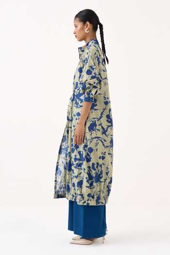 Three Green Cotton, Poplin Mandarin Collar, Yes Drawstring Floral Tunic And Pant Set Online at Aza Fashions Three_Green Cotton, Poplin Mandarin Collar, Yes Drawstring Floral Tunic And Pant Set _Online_at_Aza_Fashions