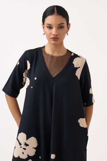 Buy_Three_Black Floral Crushed Cotton Jumpsuit 