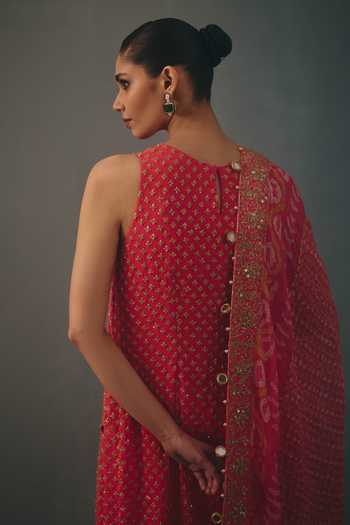 Shop_Arpita Mehta_Pink Round Neck Star Hand Embroidered Kurta Set _Online_at_Aza_Fashions