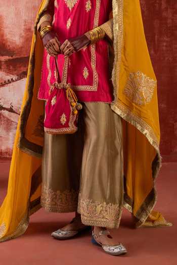 Studio Rang by Swati_Pink Chanderi Silk, Chiffon Split V-neck Pakeezah Embroidered Kurta Set _Online_at_Aza_Fashions