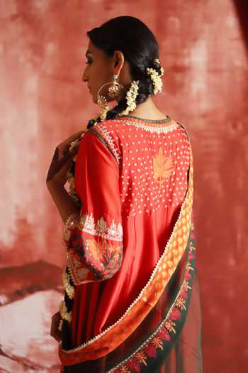 Studio Rang by Swati Laal Ishq Chanderi Silk Kurta Set 