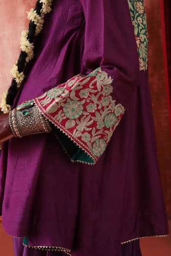 Studio Rang by Swati Purple Chanderi Silk, Silk, Chiffon Boat Rangon Ki Baraat Embroidered Kurta Set Online at Aza Fashions Studio Rang by Swati_Purple Chanderi Silk, Silk, Chiffon Boat Rangon Ki Baraat Embroidered Kurta Set _Online_at_Aza_Fashions
