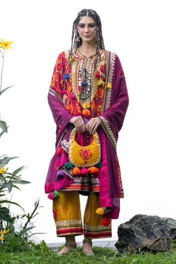 Studio Rang by Swati_Magenta Chanderi Silk, Silk, Chanderi, Mughal Garden Embroidered Kurta Set _Online_at_Aza_Fashions