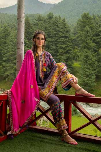 Buy Studio Rang by Swati Purple Chanderi, Chiffon Round Neck, Yes Gojri Gul Embroidered Kurta Set Online at Aza Fashions Buy_Studio Rang by Swati_Purple Chanderi, Chiffon Round Neck, Yes Gojri Gul Embroidered Kurta Set _Online_at_Aza_Fashions