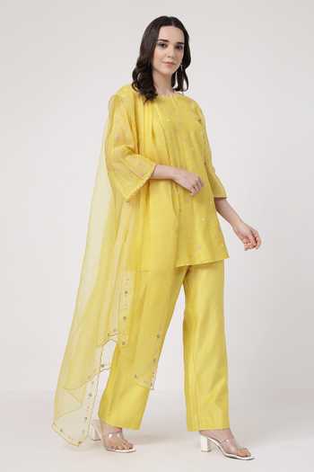 KAPAAS_Yellow Organza, Chanderi, Muslin (mulmul) Keyhole Neck Kesari Flared Pant Set _Online_at_Aza_Fashions