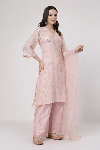 Buy_KAPAAS_Pink Organza, Chanderi V-neck Pankhudi V Kurta Set _Online_at_Aza_Fashions