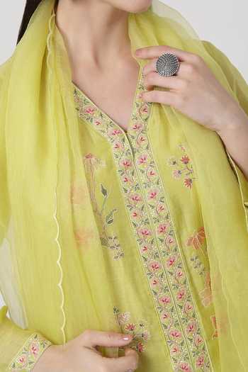 Shop_KAPAAS_Green Organza, Chanderi V-neck, Yes Lime A-line Kurta Set 