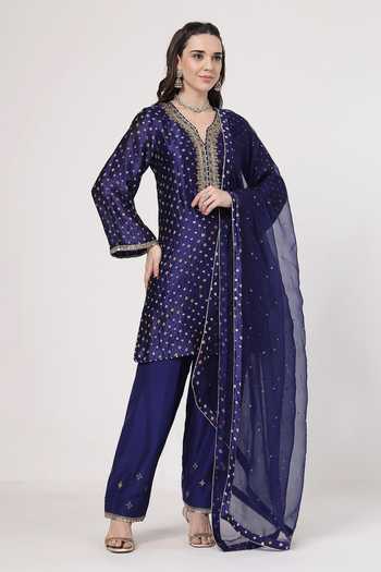 Buy_KAPAAS_Blue Silk, Organza, Tissue V-neck, Yes Midnight Bandhani Kurta Set _Online_at_Aza_Fashions
