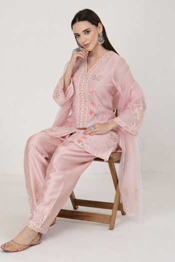 KAPAAS_Pink Organza, Chanderi V-neck, Yes Pearl Kurta Salwar Set _Online_at_Aza_Fashions