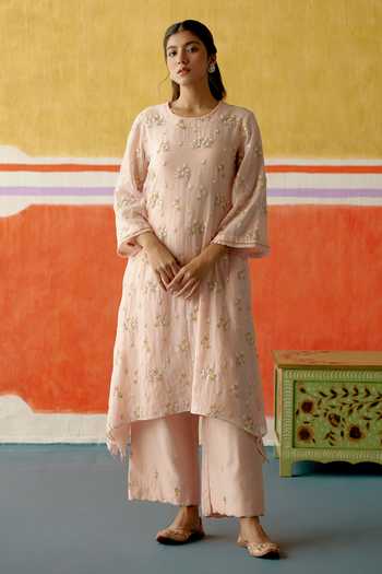 Buy KAPAAS Pink Organza, Chanderi Round Neck Pankhudi Embroidered Kurta Set Online at Aza Fashions Buy_KAPAAS_Pink Organza, Chanderi Round Neck Pankhudi Embroidered Kurta Set _Online_at_Aza_Fashions