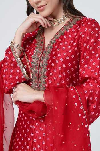 KAPAAS_Maroon Organza, Tissue, Silk V-neck Crimson Bandhani Salwar Set _at_Aza_Fashions