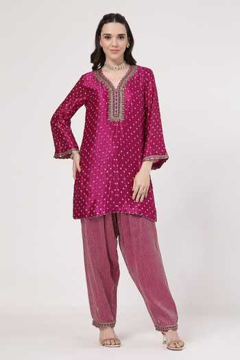KAPAAS Violet Bandhani Kurta Salwar Set 