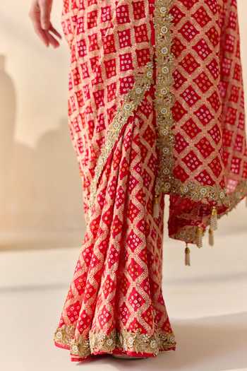 Buy 5elements Red Satin, Modal V-neck Sinduri Rekha Embroidered Saree With Blouse Online at Aza Fashions Buy_5elements_Red Satin, Modal V-neck Sinduri Rekha Embroidered Saree With Blouse _Online_at_Aza_Fashions