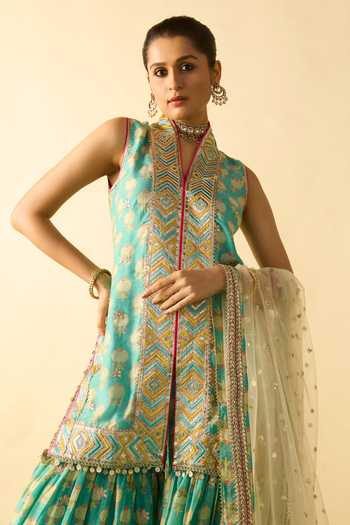 Gopi Vaid Aqua Viscose, Net Mandarin Collar, V-neck Aarvi Print Kurta Sharara Set Online at Aza Fashions Gopi Vaid_Aqua Viscose, Net Mandarin Collar, V-neck Aarvi Print Kurta Sharara Set _Online_at_Aza_Fashions