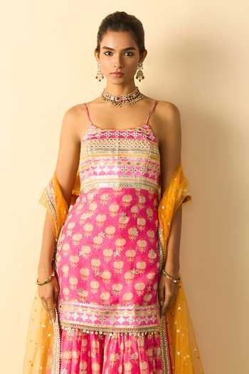 Gopi Vaid Pink Viscose, Net Square Neck, Yes Dhriaa Strappy Print Kurta Sharara Set Online at Aza Fashions Gopi Vaid_Pink Viscose, Net Square Neck, Yes Dhriaa Strappy Print Kurta Sharara Set _Online_at_Aza_Fashions