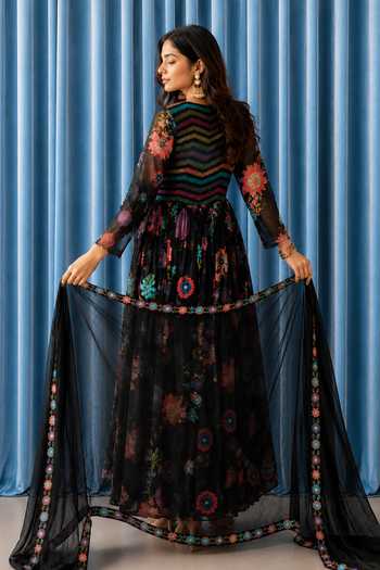 Shop Jhambthreads Black Silk, Chiffon, Polyester Round Floral Embroidered Anarkali With Dupatta at Aza Fashions Shop_Jhambthreads_Black Silk, Chiffon, Polyester Round Floral Embroidered Anarkali With Dupatta _at_Aza_Fashions