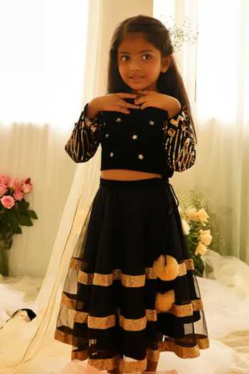 Buy_Pinkcow designs pvt ltd_Black Velvet Embellished Blouse _Online_at_Aza_Fashions