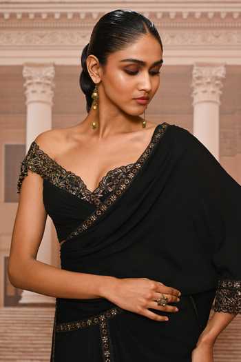 Buy Tarun Tahiliani Black Georgette Sweetheart Neck Frill Embroidered Draped Concept Saree Set Online at Aza Fashions Buy_Tarun Tahiliani_Black Georgette Sweetheart Neck Frill Embroidered Draped Concept Saree Set _Online_at_Aza_Fashions
