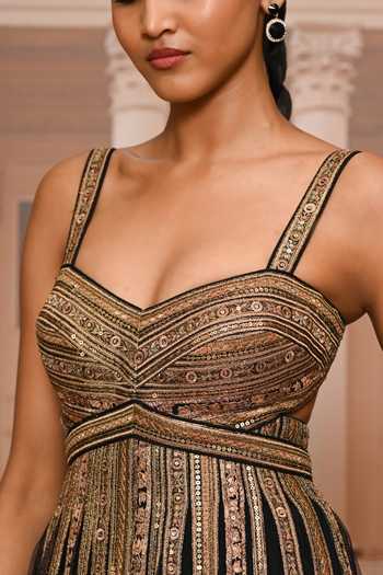 Tarun Tahiliani Black Net, Tulle Shawl Neck Embroidered Jumpsuit With Cape at Aza Fashions Tarun Tahiliani_Black Net, Tulle Shawl Neck Embroidered Jumpsuit With Cape _at_Aza_Fashions