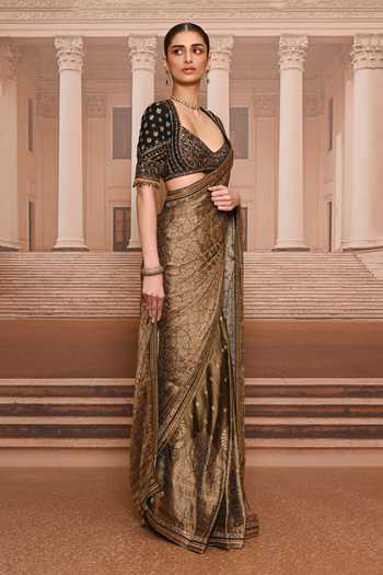 Tarun Tahiliani_Black Georgette, Chanderi Sweetheart Neck Printed Saree With Embroidered Blouse _Online_at_Aza_Fashions